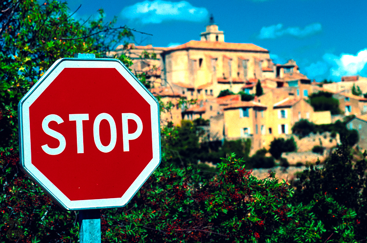 115 - Gordes - -