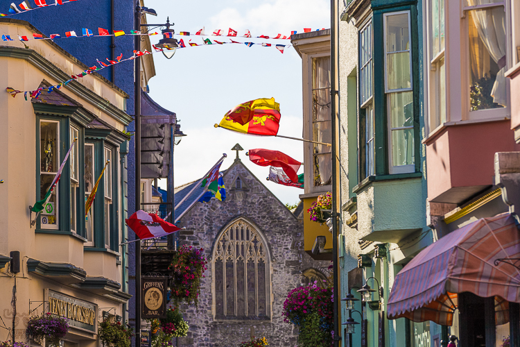 8658 - Tenby Streets - -